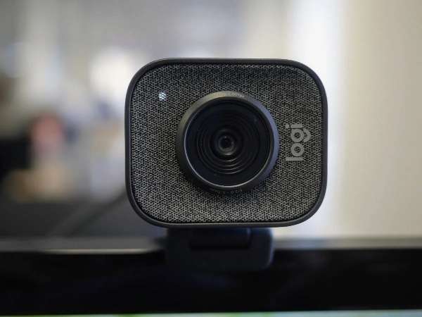 LOGITECH STREAMCAM