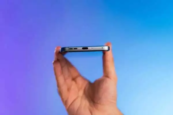 Nokia X30 connector
