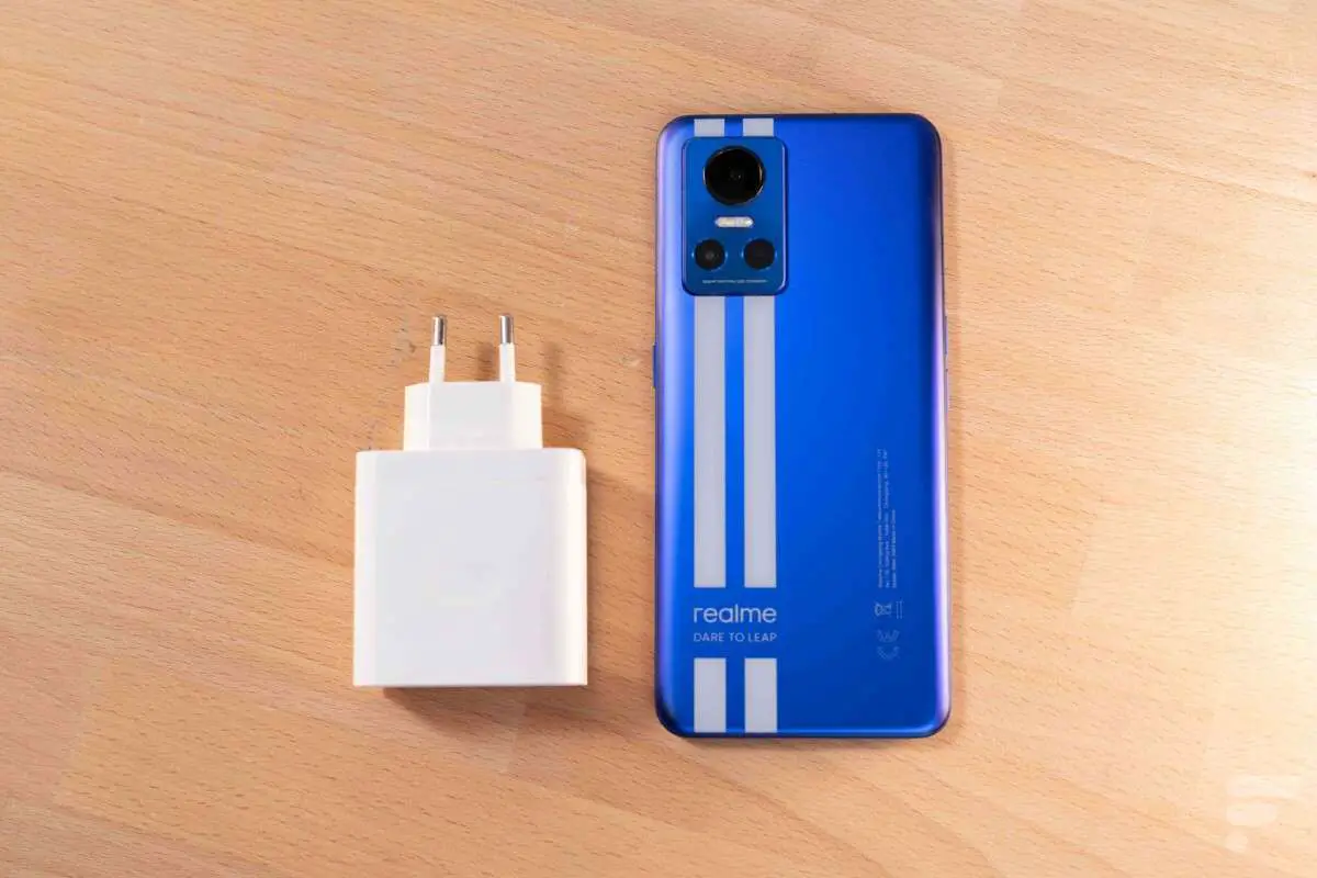realme charger