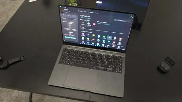 Samsung Galaxy Book 3 Pro 