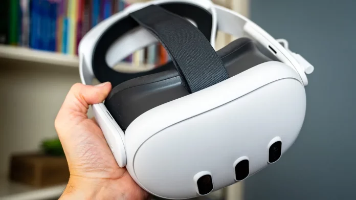 quest-3-with-battery-strap