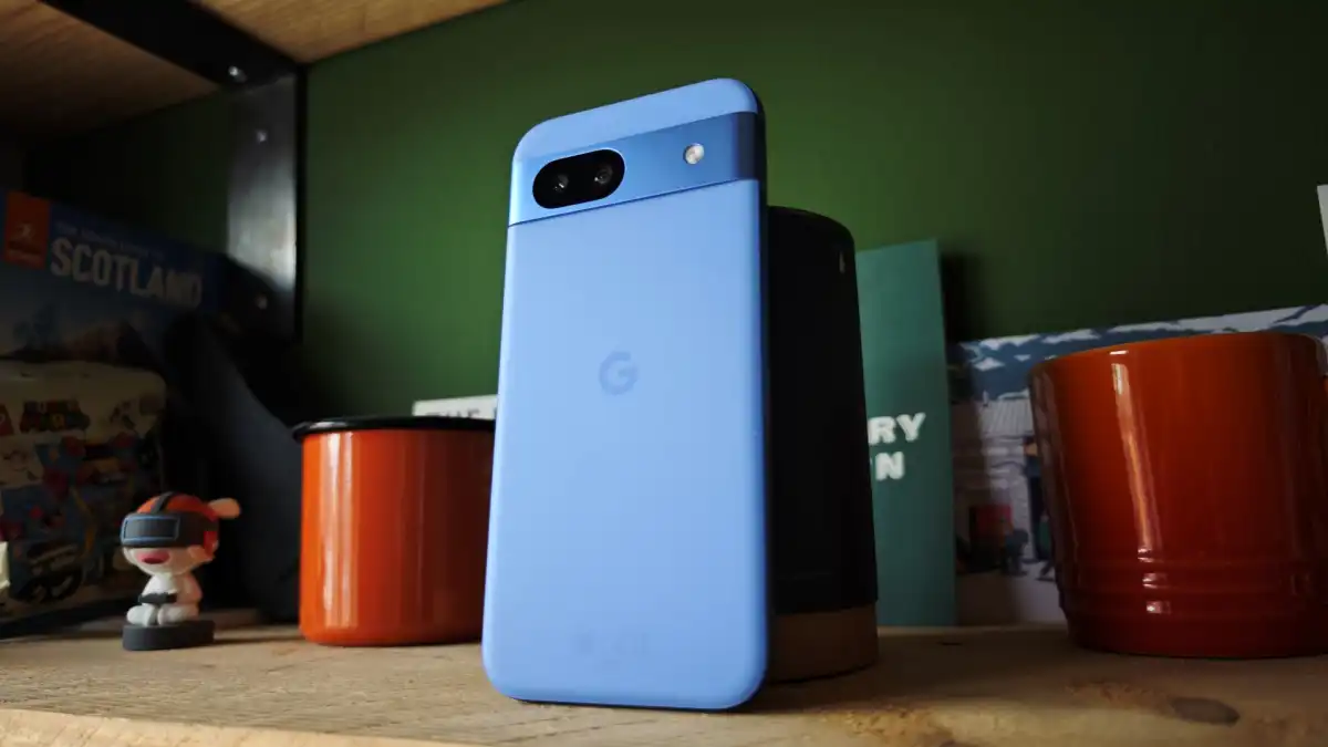 Google Pixel 8 vs Pixel 8a