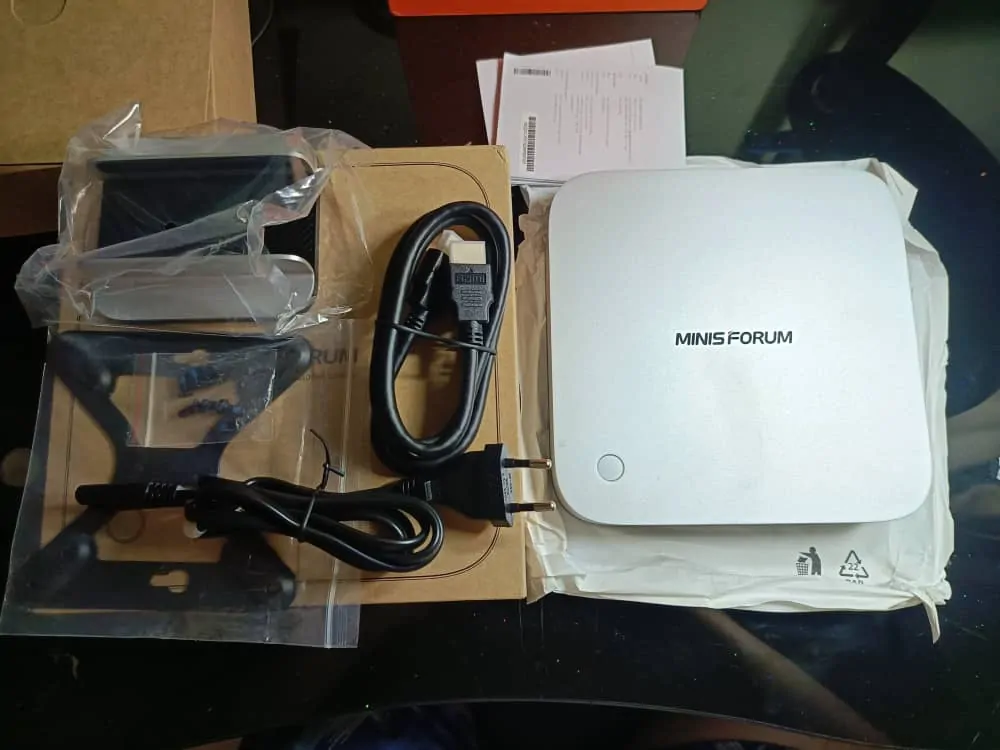 Minisforum AI X1 Pro