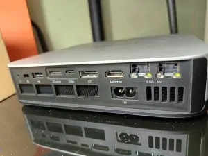 Minisforum AI X1 Pro