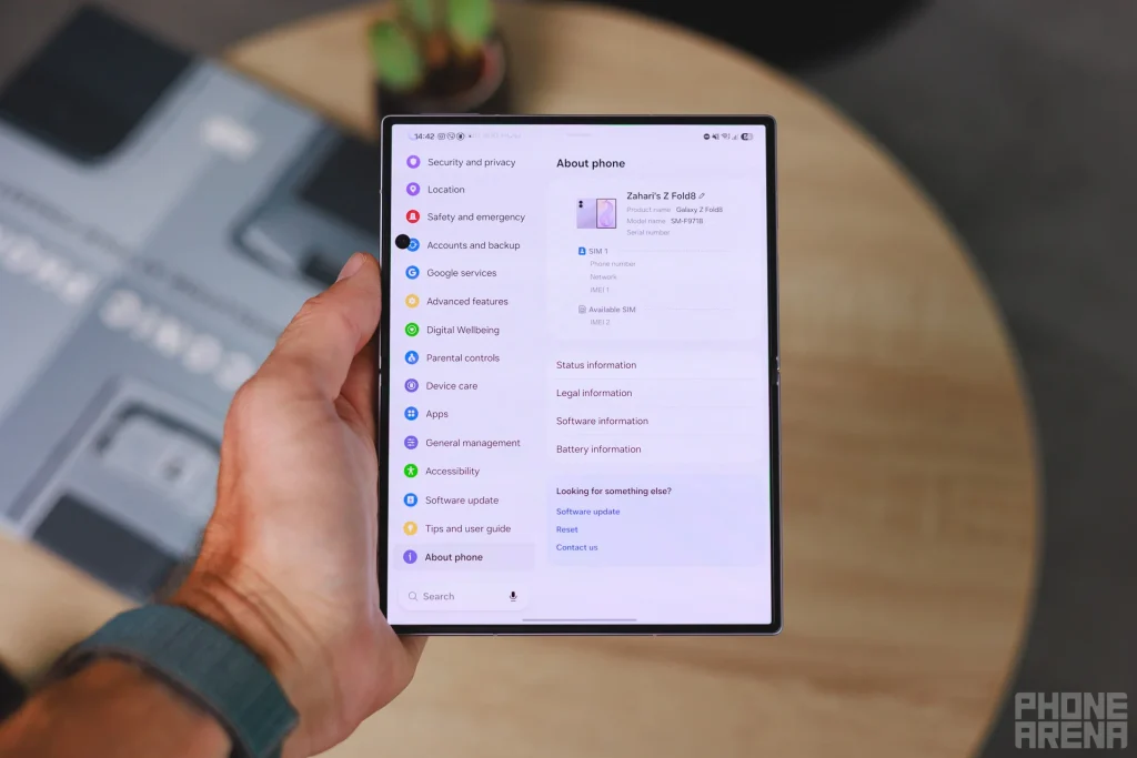 Galaxy Z Fold 8